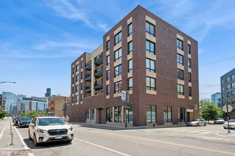 680 N Milwaukee Avenue, Chicago, IL 60642