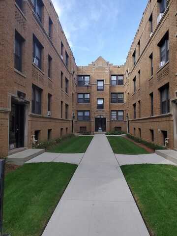 6522 N Glenwood Avenue, Chicago, IL 60626