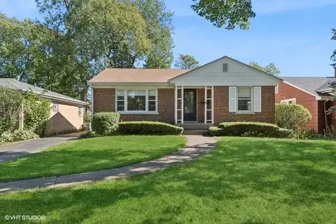 805 N Mitchell Avenue, Arlington Heights, IL 60004