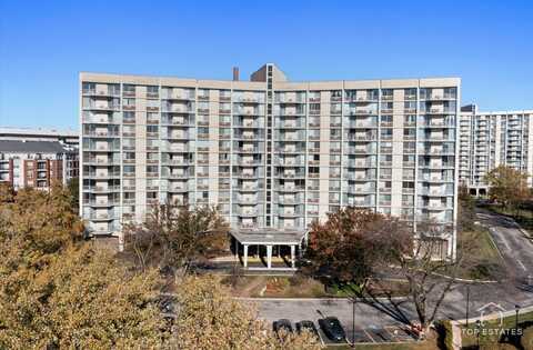 20 N Tower Road, Oak Brook, IL 60523