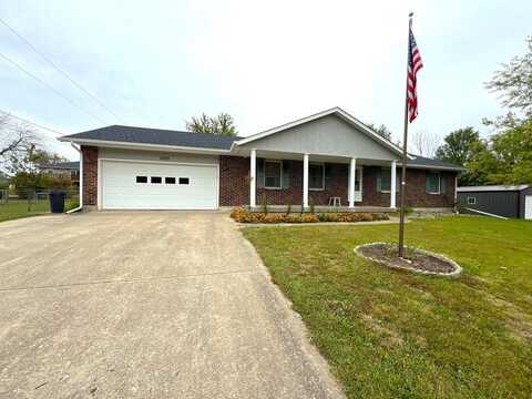 1303 Magnolia Street, Macon, MO 63552