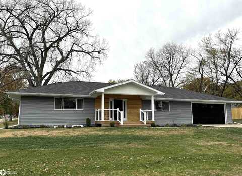 1100 N Division, Creston, IA 50801