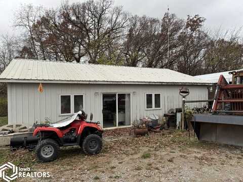 11293 285Th Avenue, Moravia, IA 52571