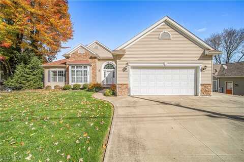 1475 Belvista Court, Roaming Shores, OH 44085