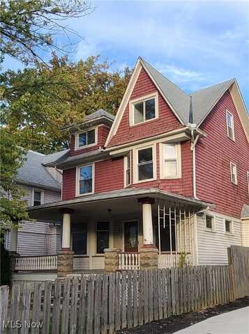 2125 W 101st Street, Cleveland, OH 44102