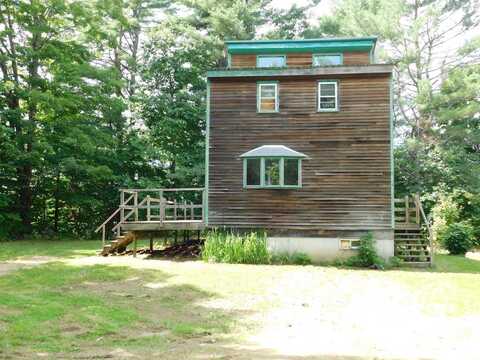 1110 Post Road, Bowdoinham, ME 04008