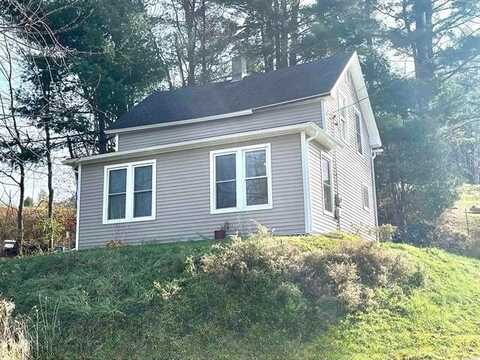 17 Weaver Street, Newport, VT 05855