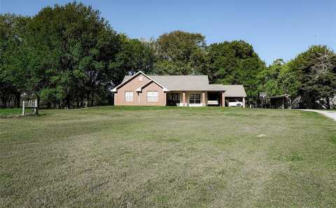 679 County Road 1465, Bonham, TX 75418