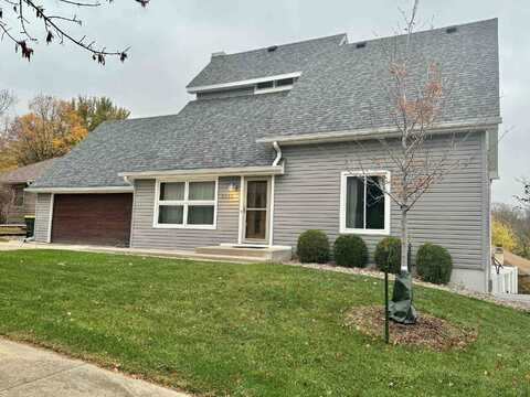 3320 CHALET COURT, Sioux City, IA 51106