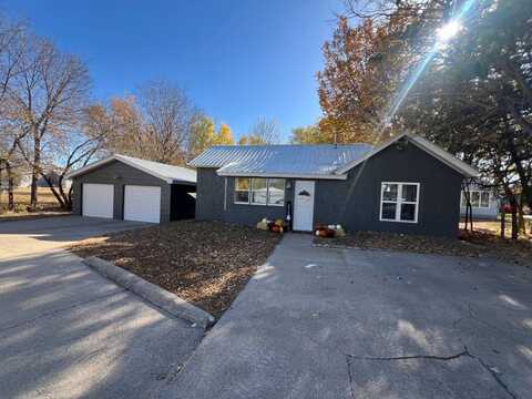 603 E John Street, O'Neill, NE 68763