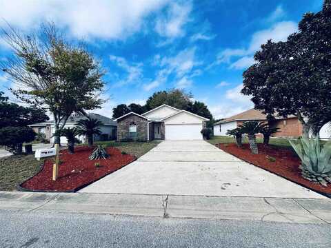 4122 Spinnaker Pl, Pensacola, FL 32507