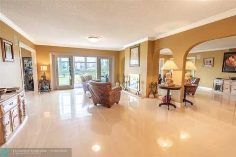 2850 N Palm Aire Dr, Pompano Beach, FL 33069