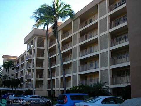 2600 S Course Dr, Pompano Beach, FL 33069