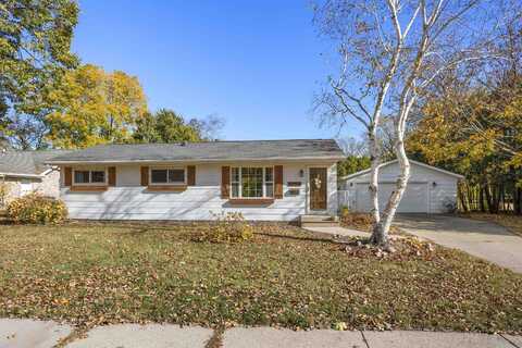 1854 HAZEL Street, OSHKOSH, WI 54901