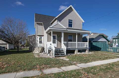 114 CENTER Street, NEENAH, WI 54956