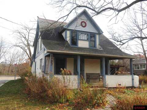 265 Weaver Street, Mankato, MN 56001