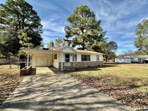 700 S Hartford Avenue, Russellville, AR 72801