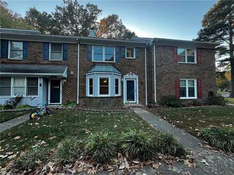 102 Souverain Landing, Yorktown, VA 23692