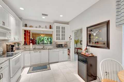 6366 Longboat Lane, Boca Raton, FL 33433