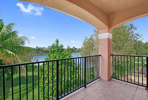 514 Cresta Circle, West Palm Beach, FL 33413