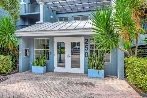 250 NE 3rd Avenue, Delray Beach, FL 33444