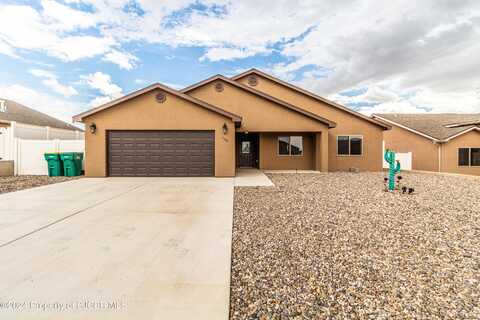 704 SOPHIA Street, Farmington, NM 87401