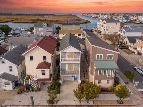 6313 Monmouth Ave, Ventnor City, NJ 08406