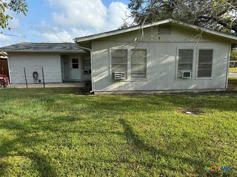 1421 Justice Drive, Port Lavaca, TX 77979