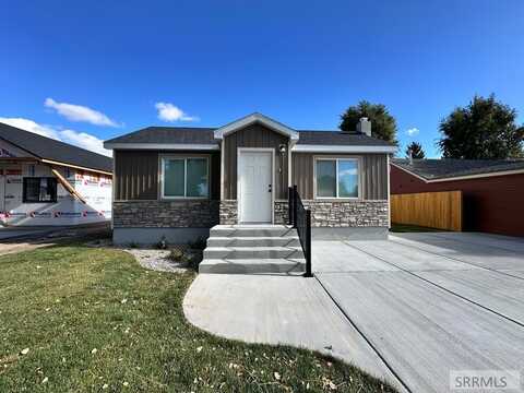 664 Main Street, Ririe, ID 83443