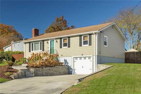 21 Geranium Circle, Cranston, RI 02920