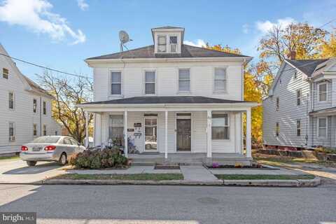 213 FAIR AVENUE, HANOVER, PA 17331