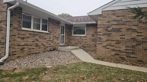 1951 Minnetonka Drive, Cedar Falls, IA 50613