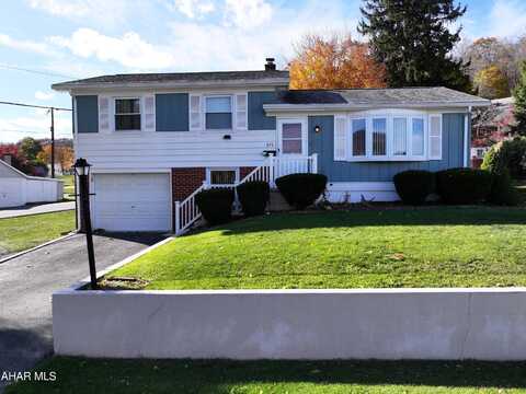 626 Hammer Street, Bedford, PA 15522