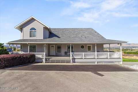 1402 Meadowbrook Rd, Yakima, WA 98903