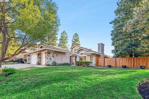 3518 Shadow Creek Dr, Danville, CA 94506