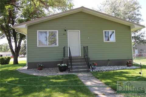 290 S 9th Avenue, Forsyth, MT 59327