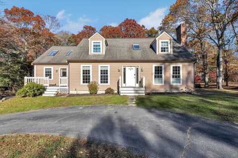 2 Lovell Place, Sandwich, MA 02563