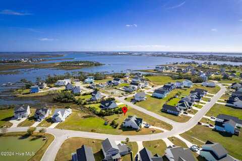 1602 Mainsail Road, Morehead City, NC 28557