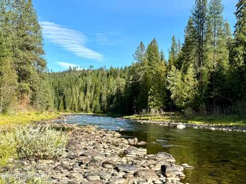 Lot 6 Gunsmoke Ln, Priest River, ID 83856