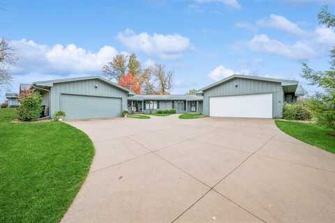 181 Braybrook SE, Cedar Rapids, IA 52403