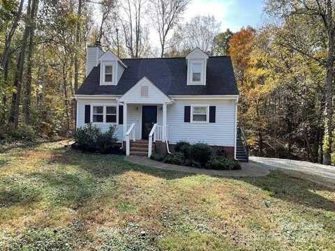 8905 Vagabond Road, Charlotte, NC 28227