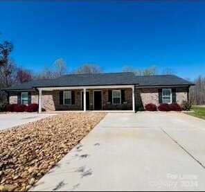 4427 Dillbrook Lane, Denver, NC 28037