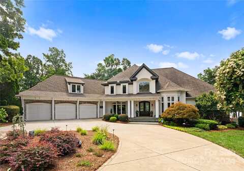 18402 Peninsula Cove Lane, Cornelius, NC 28031