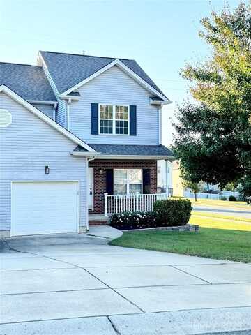 136 Ridge Bluff Road, Mooresville, NC 28115