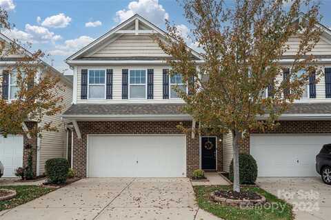 903 Summerlake Drive, Fort Mill, SC 29715