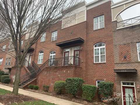 227 Harbour Place Drive, Davidson, NC 28036