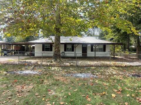 404 Promenade Avenue, Geneva, AL 36340