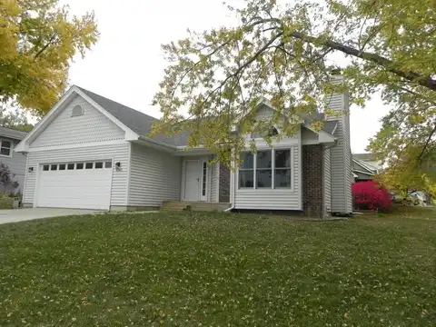 4962 Wakonda Drive, Norwalk, IA 50211