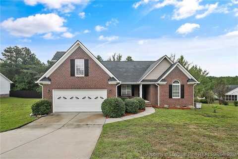 4031 Batesburg Drive, Hope Mills, NC 28348