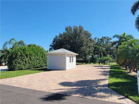 10062 Parkwood Drive, Fort Myers, FL 33905